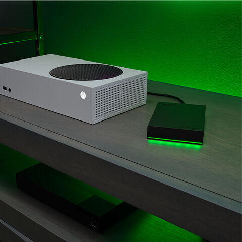 Soldes : Le disque dur externe Seagate 4 To pour Xbox Series et PS5 à moins  de 120€ ! 